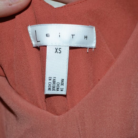 Leith classy flowly off the shoulder jumpsuit/romper - Picture 8 of 8